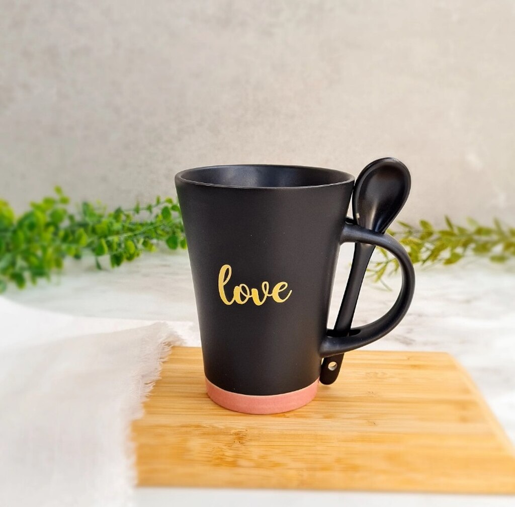 caneca com colher Emoções